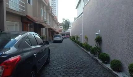 Casa em Condomínio para Venda em São Paulo, Vila Carrão, 3 dormitórios, 3 suítes, 4 banheiros, 2 vagas