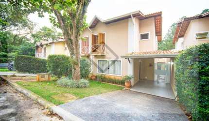 Casa para Venda em Carapicuíba, Fazendinha, 3 dormitórios, 1 suíte, 3 banheiros, 2 vagas