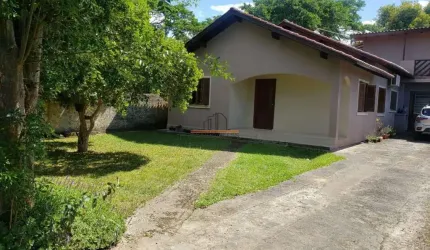 Casa localizada no bairro Estância Velha/Canoas