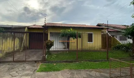 Casa localizada no bairro Estância Velha/Canoas