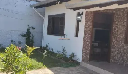 Casa localizada no bairro Harmonia/Canoas