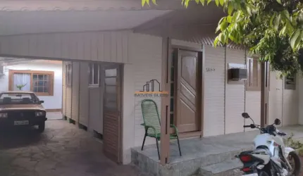 Terreno com duas casas localizado no bairro Estância Velha/Canoas