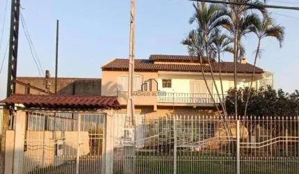 Sobrado localizado no bairro Fátima/Canoas