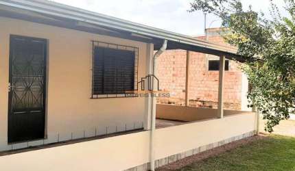 Casa localizada no bairro Ipiranga/Sapucaia