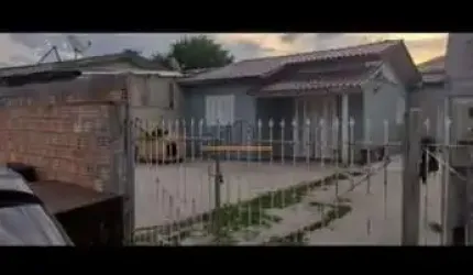 Casa localizada no bairro Ipiranga/Sapucaia