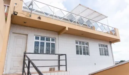 Casa com 2 quartos à venda na Rua Barbosa Ferraz, 169, Xaxim, Curitiba, 212 m2 por R$ 700.000