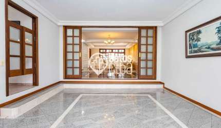 Casa com 4 quartos à venda na Avenida Edgard Stellfeld, 1160, Jardim Social, Curitiba por R$ 1.590.000