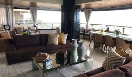 Apartamento em Petrópolis  -  Natal