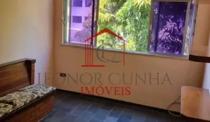 Apartamento com 2 quartos à venda na Rua Paturi, Tanque, Rio de Janeiro por R$ 160.000