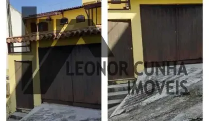 Casa com 2 quartos à venda na Rua das Rosas, Vila Valqueire, Rio de Janeiro, 118 m2 por R$ 480.000