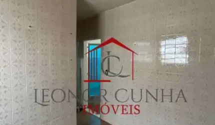Casa com 1 quarto para alugar na Rua Pimenta Bueno, Turiaçu, Rio de Janeiro, 27 m2 por R$ 750