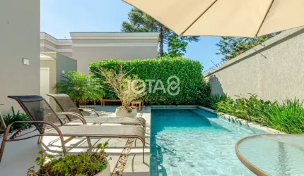 CASA COM 4 SUÍTES EM SANTA FELICIDADE