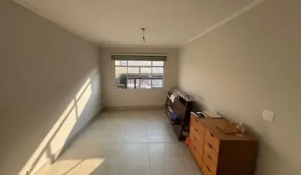 Casa Residencial Pronta para Morar no Jardim Olympia, São Paulo com 3 Suítes e Conforto Único