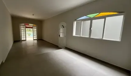 Charmosa Casa Pronta para Morar no Jardim Ester Yolanda, São Paulo - 3 Quartos, Suíte e Área Gourmet