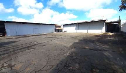Barracão para alugar, 650.00 m2 por R$15000.00  - Pinheirinho - Curitiba/PR