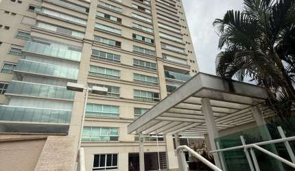 uma vista de tirar o folego, centralizado, fácil acesso proporcionando um ambiente sofisticado e acolhedor para seus residentes, garantindo uma excelente qualidade de vida em uma das regiões mais nobr