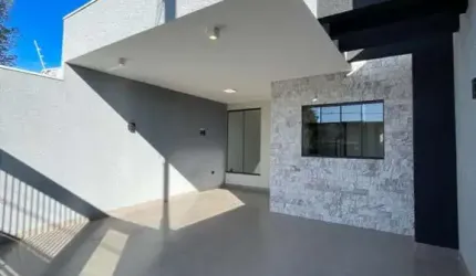 Vende-se Bela Casa no Jardim Paraíso em Maringá