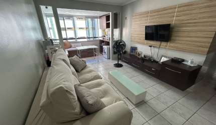 Apartamento à Venda com 3 quartos, 3 banheiros, 2 vagas e 114m² por R$ 570.000