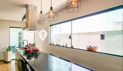 Casa com 4 quartos à venda na Avenida dos Pequis, 100, Jardim Vila Formosa, São Paulo por R$ 700.000