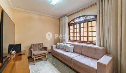 Casa com 2 quartos à venda na Rua Iguaruçu, 10, Tatuapé, São Paulo por R$ 990.000