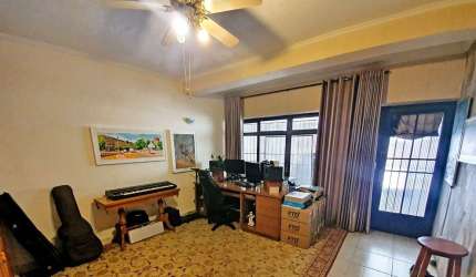 Casa com 4 quartos à venda na Rua Tanquinho, 100, Tatuapé, São Paulo por R$ 1.200.000