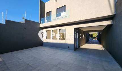 Casa com 3 quartos para alugar na Aldo Moro, 100, Vila Talarico, São Paulo por R$ 9.800