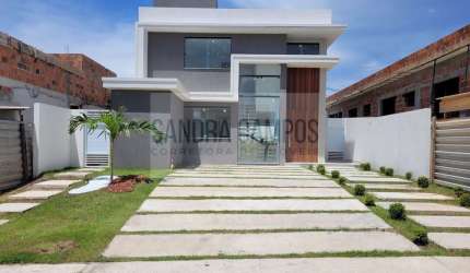 Casa à venda no bairro Alphaville - Camaçari/BA