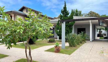 Venda Casa em Condomínio com 4 Quartos e 1 Suíte na Morada da Praia, Bertioga-SP - 229m² - 2 Vagas de Garagem!
