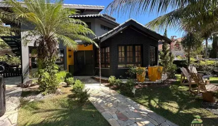 Casa em Condomínio na Morada da Praia, Bertioga-SP  4 Quartos, 1 Suíte, Piscina e Área Gourmet  Venha Conferir!