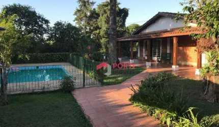 Chácara com 4 suites, 2164 m² por R$ 1.600.000 - Granja Viana - Cotia/SP