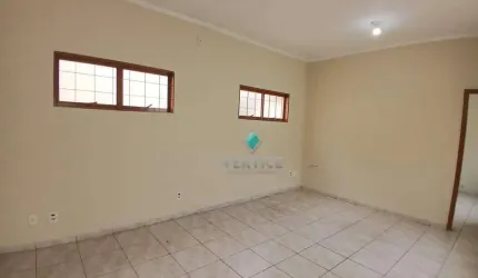 CASA COMERCIAL PARA LOCAÇÃO NA BOA VISTA COM 7 SALAS