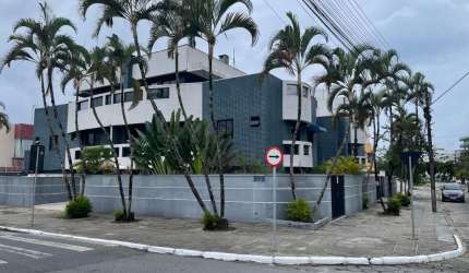 Cobertura Duplex em Caiobá...