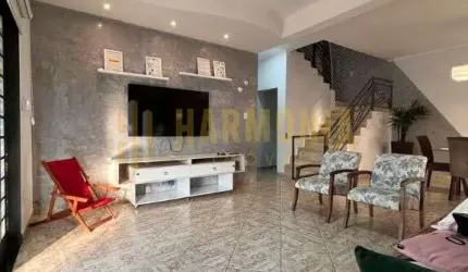 Belissima Casa a venda na Vila Harmonia