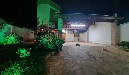 Exelente casa para locacao ou Venda no Vale das Rosas