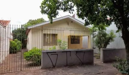 Casa a venda no bairro Santa Angelina