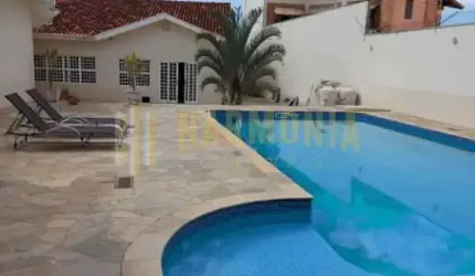 Casa com 3 quartos à venda na Vila Harmonia, Araraquara , 408 m2 por R$ 1.200.000