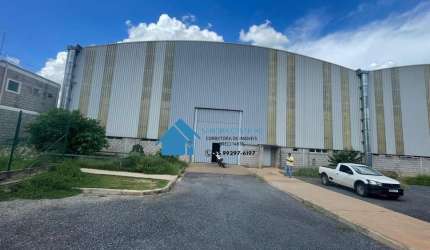 DISTRITO INDUSTRIAL Galpão 4.200M² C/escritorio no mezanino e 5 docas