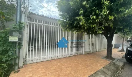 Excelente casa 360m² 3/4 sendo 1 suite c/Piscina e churrasqueira