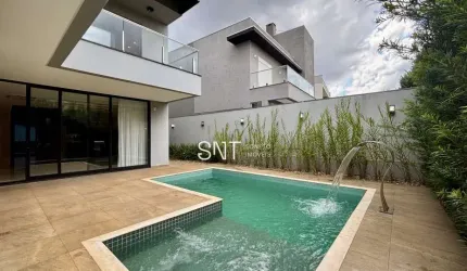 Condomínio Alphaville 2 - 264 m² área construída - 4 suítes