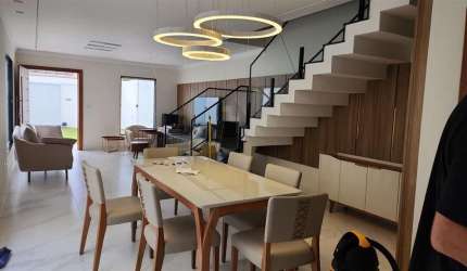 Casa com 5 quartos à venda em Interlagos, Vila Velha  por R$ 1.700.000