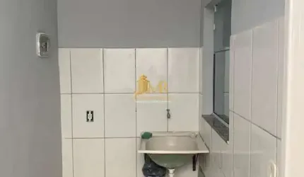 Apartamento reformado no Industrial – 2 dorms, 1 vaga, 1º andar, 52m²