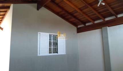 Casa 03 dormitórios, 01 suíte, no bairro Parque do Sol, Guaratinguetá, SP