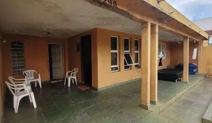 Casa com 4 dormitórios à venda, 200 m² por R$ 500.000 - Jardim São Roque - Americana/SP