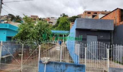 Casa à venda na Vila Popular em Várzea Paulista