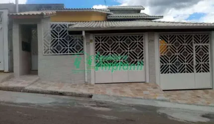Casa à venda na cidade de  Extrema em Minas Gerais