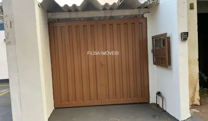 Casa para alugar na Avenida do Café, 5864, Vila Tibério, Ribeirão Preto por R$ 2.500