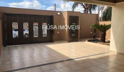 Casa com 3 quartos à venda na Rua José Arigó, Residencial e Comercial Palmares, Ribeirão Preto por R$ 654.050
