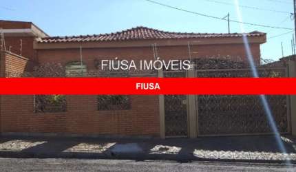 Casa com 3 quartos à venda na Rua Cravinhos, Jardim Paulistano, Ribeirão Preto por R$ 735.000