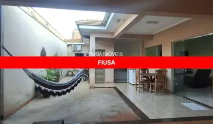 Casa com 3 quartos à venda na R, 1, Jardim Grande Aliança, Sertãozinho por R$ 525.000