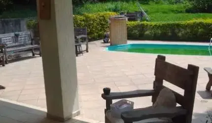 LINDO SOBRADO COM 5 DORMITÓRIOS E PISCINA, CAFEZAL SETE, ITUPEVA SP.